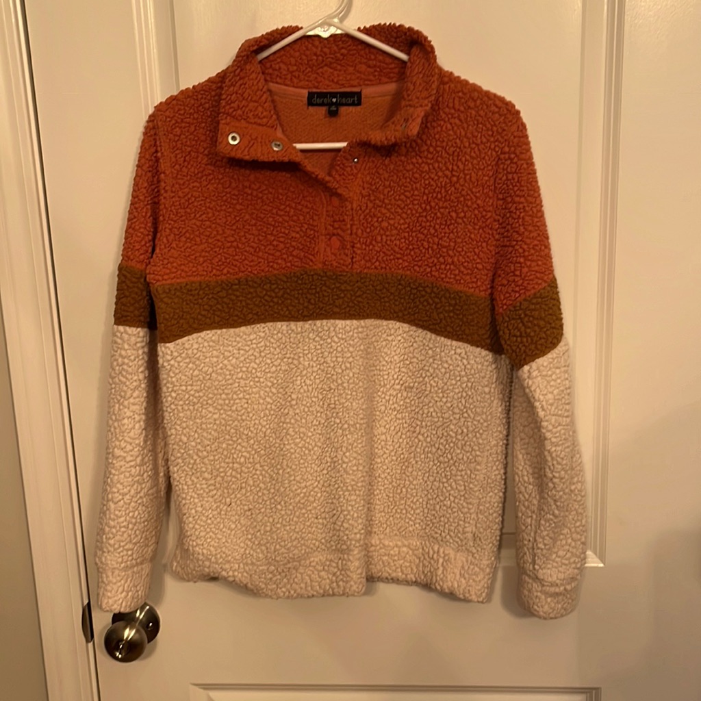 Fuzzy Snap Pullover